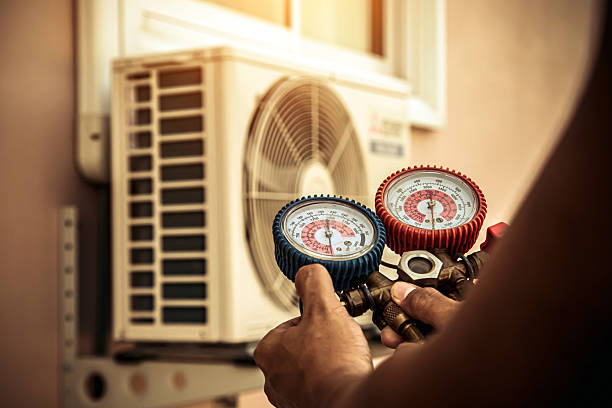 Professional Ductwork Repair technician working in Martel, OH